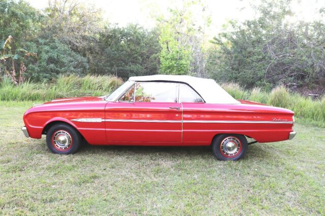 Ford Falcon 1963 image number 2