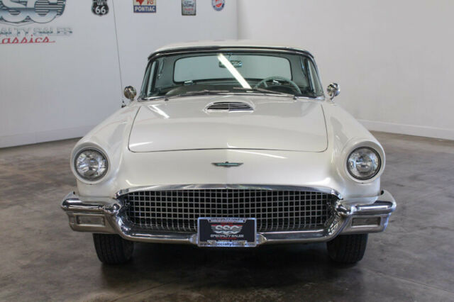 Ford Thunderbird 1957 image number 27