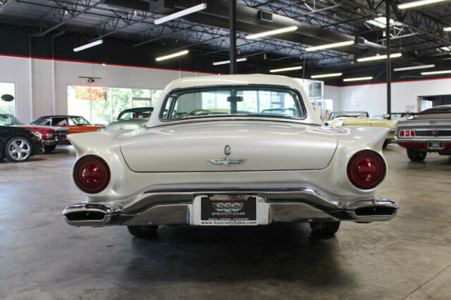 Ford Thunderbird 1957 image number 32