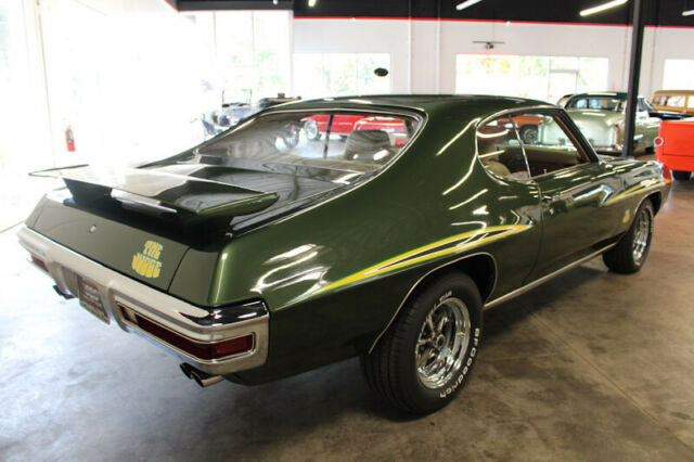 Pontiac GTO 1970 image number 32