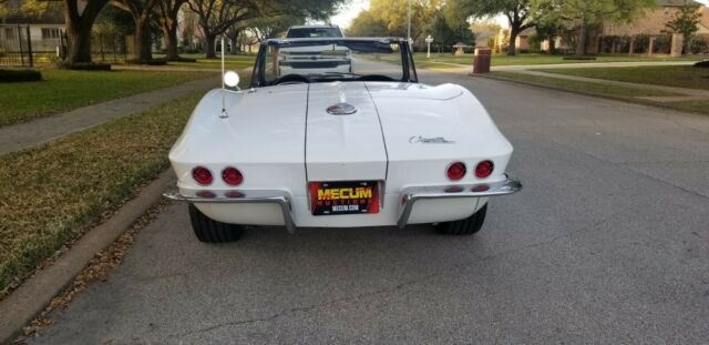 Chevrolet Corvette 1963 image number 2