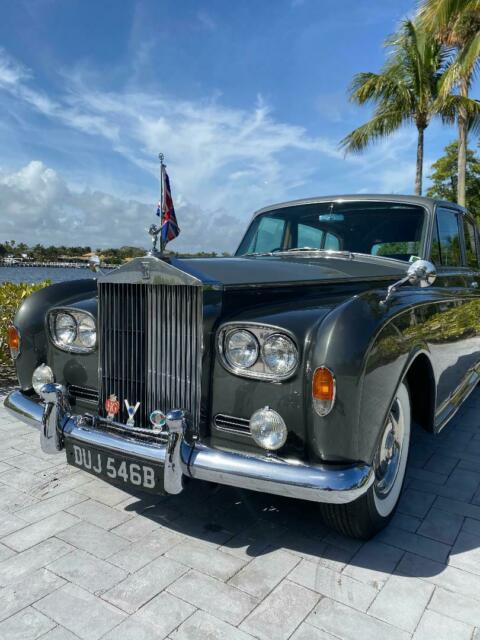 Rolls-Royce Phantom 1964 image number 0