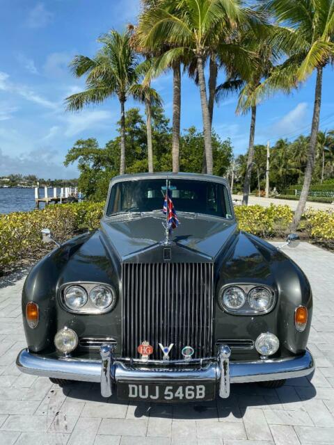 Rolls-Royce Phantom 1964 image number 2