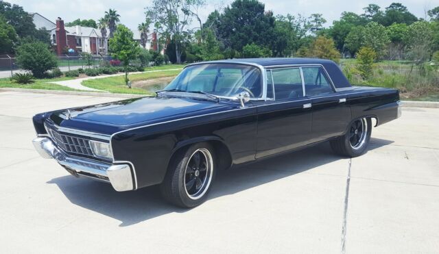 Chrysler Imperial 1966 image number 29