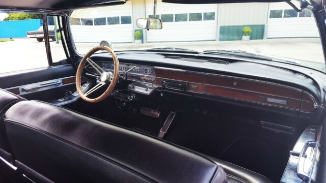 Chrysler Imperial 1966 image number 40