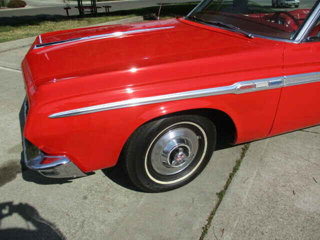 Plymouth Fury 1964 image number 1