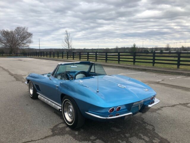 Chevrolet Corvette 1967 image number 35