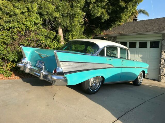 Chevrolet Bel Air/150/210 1957 image number 1