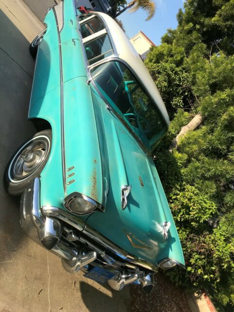 Chevrolet Bel Air/150/210 1957 image number 2