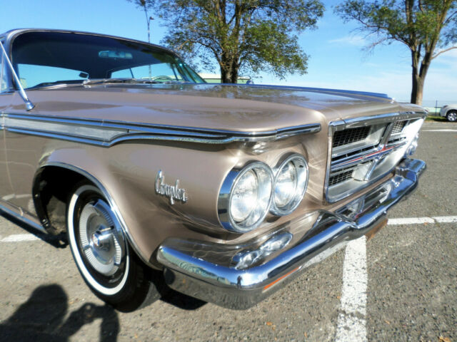 Chrysler 300 Series 1964 image number 32