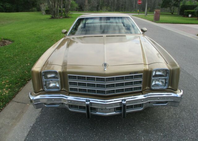 Chevrolet Monte Carlo 1977 image number 16