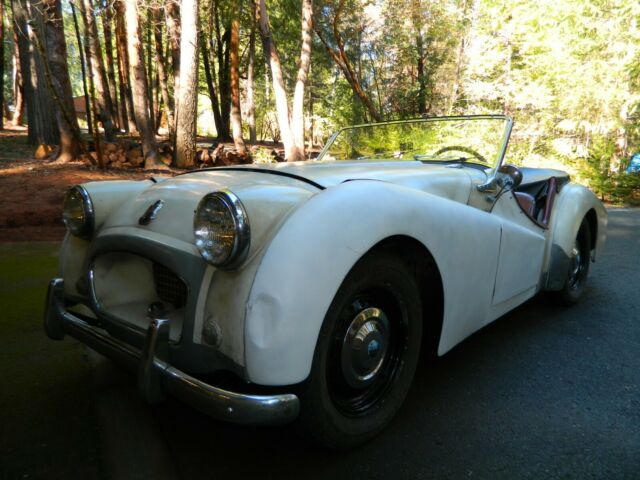 Triumph TR2 1955 image number 16