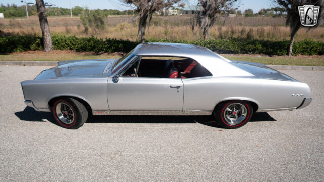 Pontiac GTO 1967 image number 4