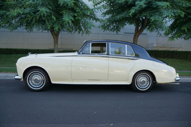 Bentley S3 1965 image number 1