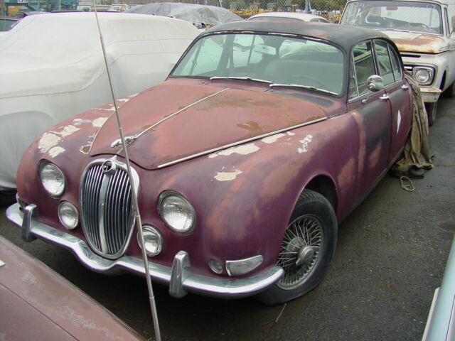 Jaguar 3.8 S 1966 image number 0