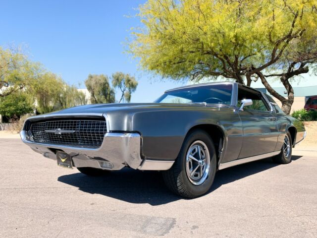 Ford Thunderbird 1967 image number 14