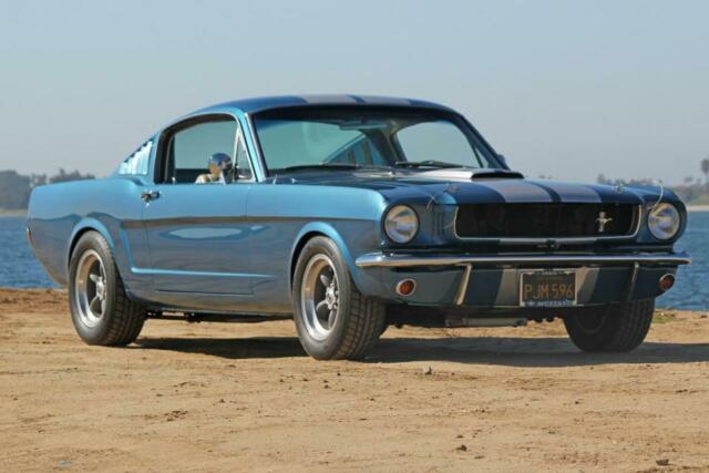 Ford Mustang 1965 image number 3