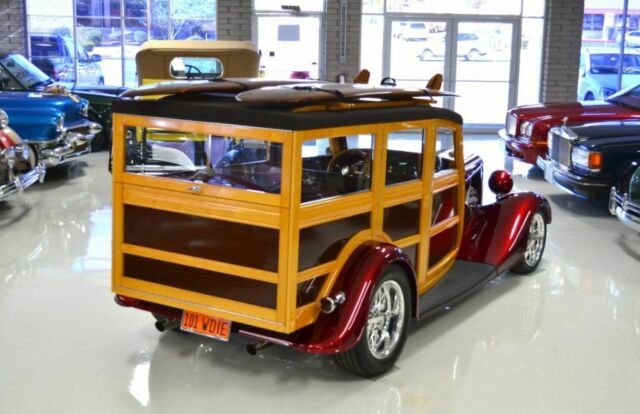 Ford Custom Woodie 1934 image number 33