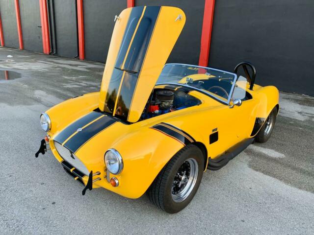 Shelby Cobra 1965 image number 32