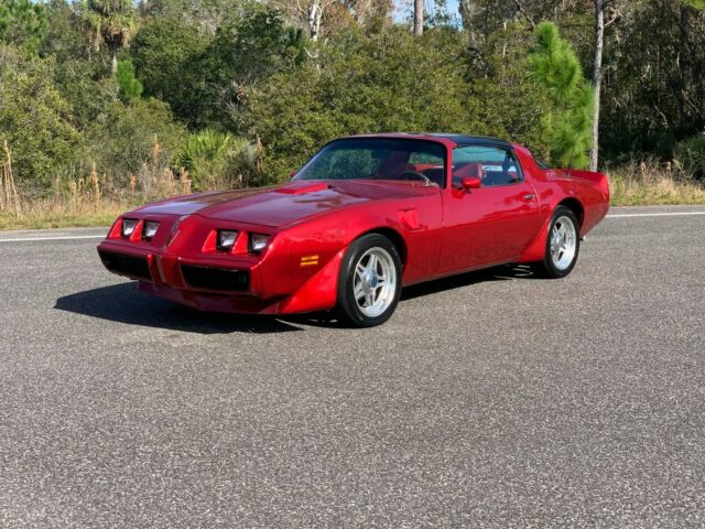 Pontiac Trans Am 1976 image number 0