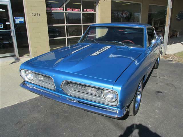 Plymouth Barracuda Fastback 1968 image number 2