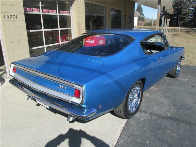 Plymouth Barracuda Fastback 1968 image number 23