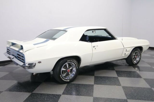 Pontiac Firebird 1969 image number 14