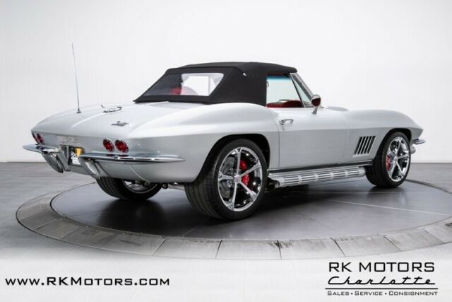 Chevrolet Corvette 1967 image number 8