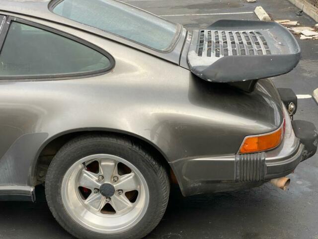 Porsche 911 1978 image number 16