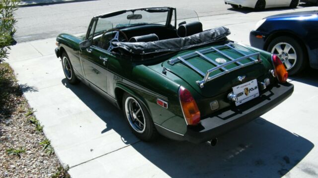 MG Midget 1975 image number 10