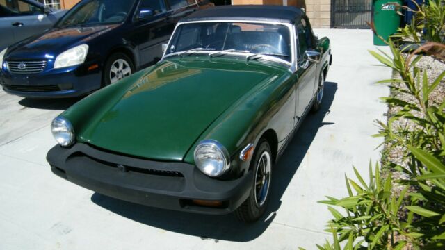 MG Midget 1975 image number 14