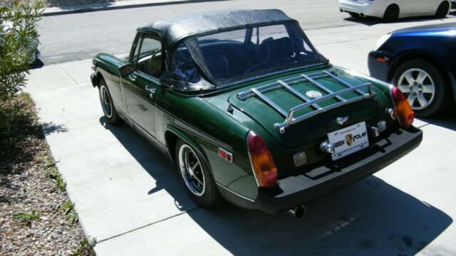 MG Midget 1975 image number 15