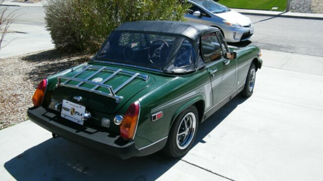 MG Midget 1975 image number 16