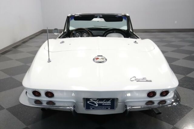 Chevrolet Corvette 1963 image number 11