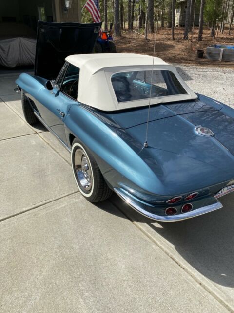 Chevrolet Corvette 1967 image number 0