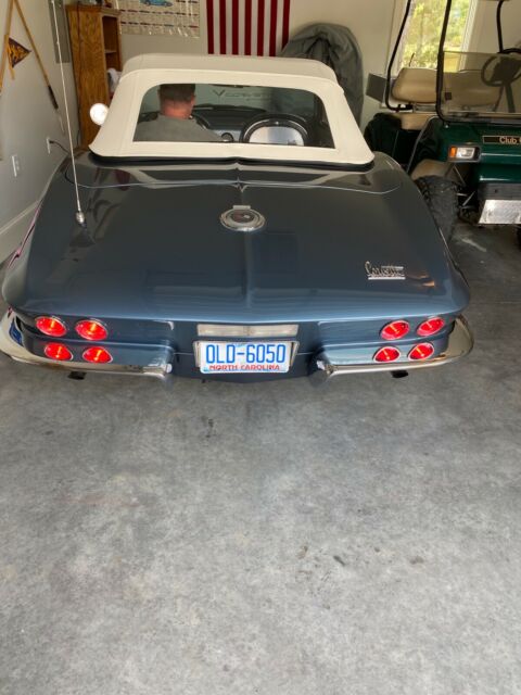 Chevrolet Corvette 1967 image number 36