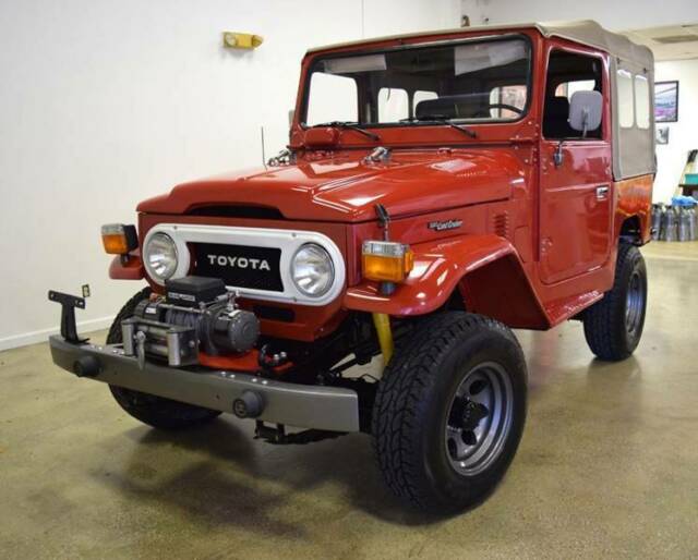 Toyota Land Cruiser 1978 image number 33