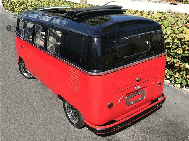 Volkswagen Bus/Vanagon 1961 image number 20