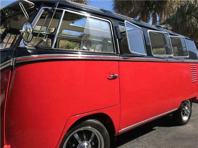 Volkswagen Bus/Vanagon 1961 image number 3