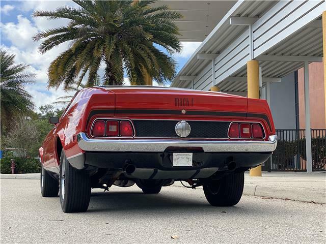 Ford Mustang 1972 image number 11