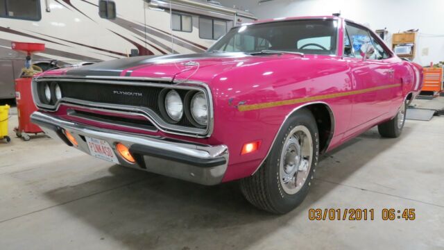 Plymouth Road Runner 1970 image number 4