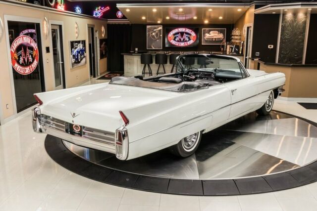 Cadillac DeVille 1963 image number 13