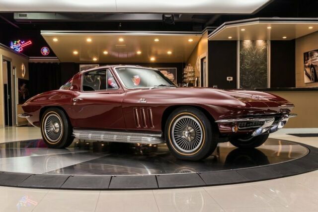 Chevrolet Corvette 1966 image number 31