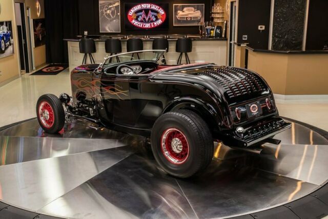 Ford Roadster 1932 image number 17