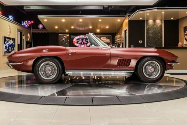 Chevrolet Corvette 1967 image number 12