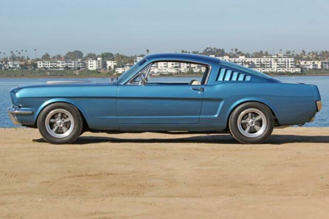 Ford Mustang 1965 image number 4