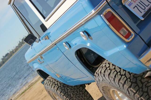 Ford Bronco 1969 image number 15