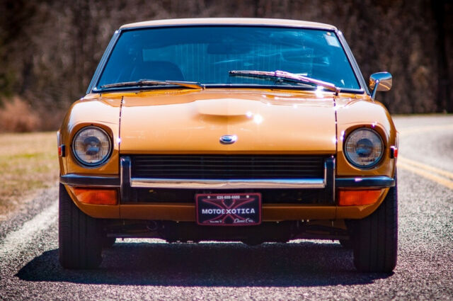 Datsun 240Z 1971 image number 1