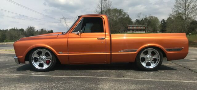 Chevrolet C-10 1967 image number 32