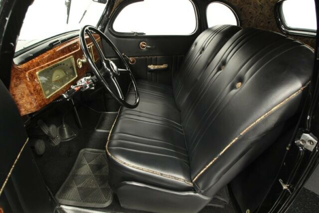 DeSoto Rumble Seat Coupe 1937 image number 28